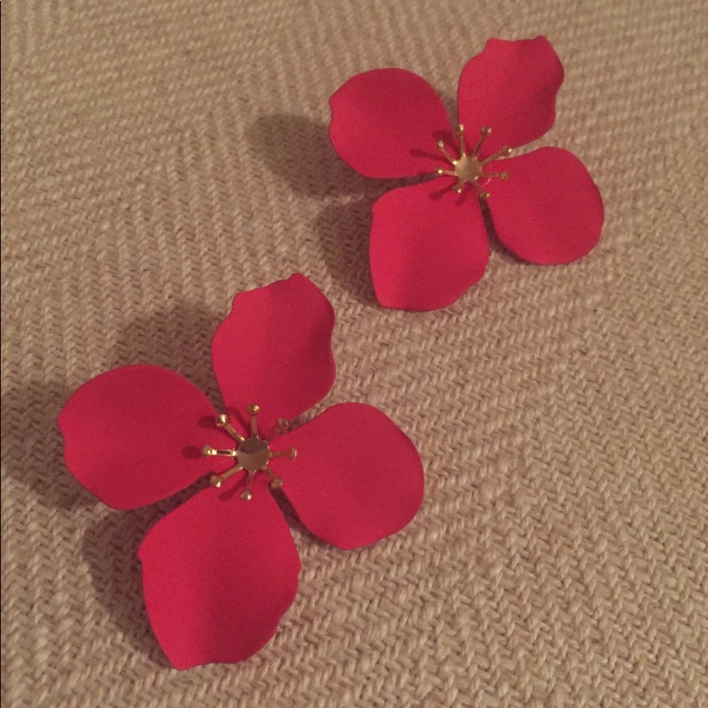 NWOT Pink Flower Earrings